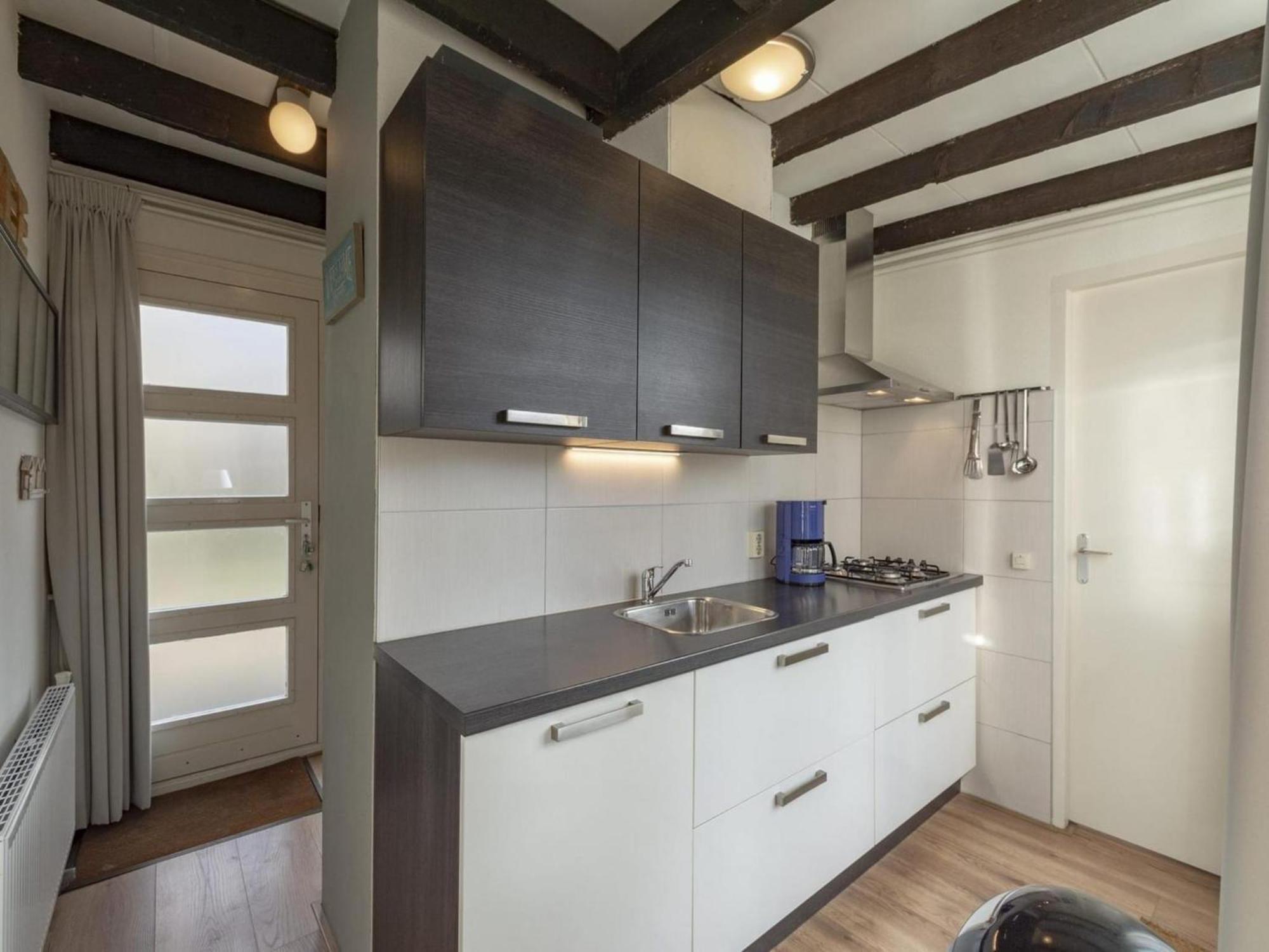 Contemporary Bungalow With Garden Sint Maartensvlotbrug エクステリア 写真