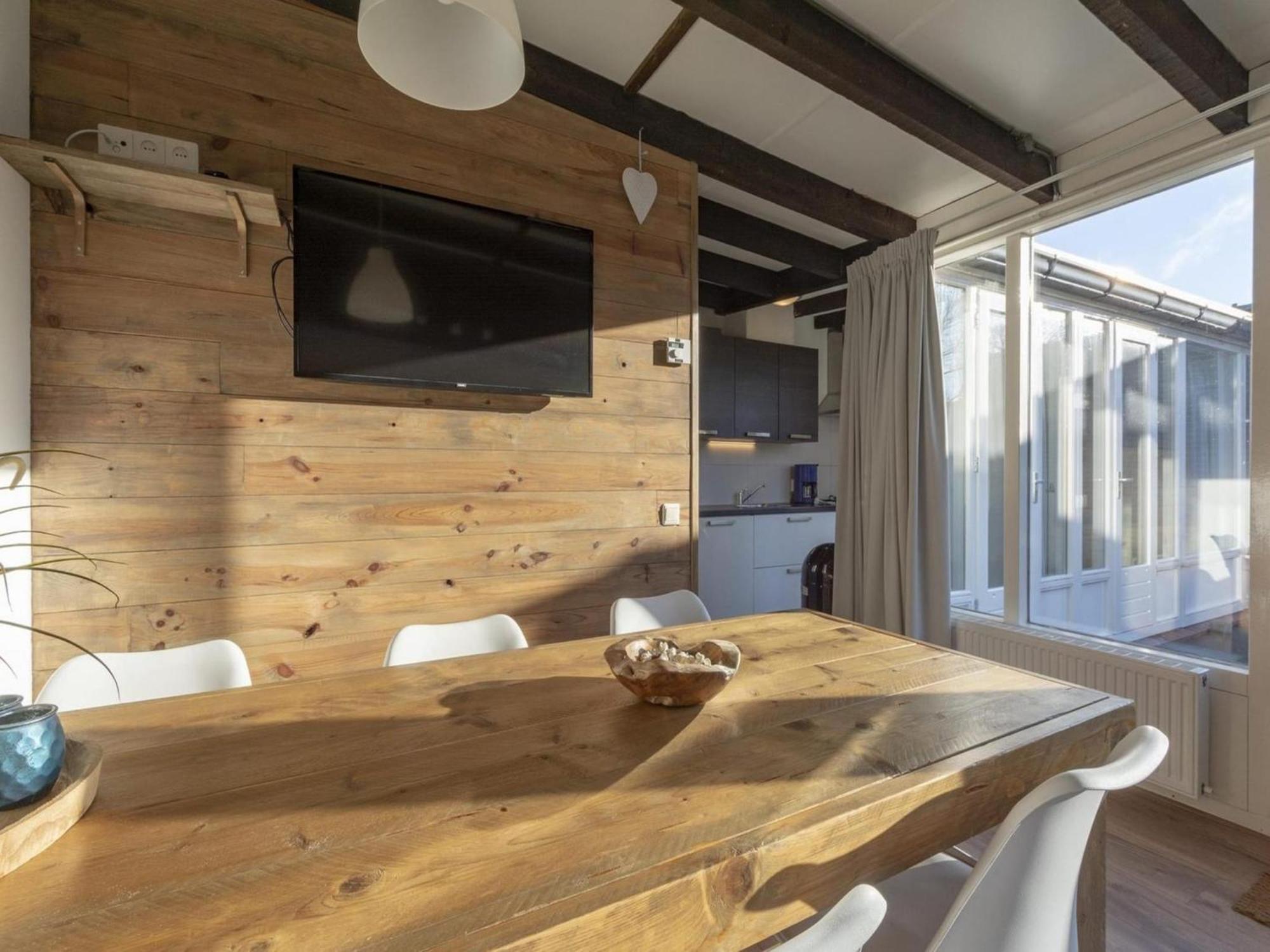 Contemporary Bungalow With Garden Sint Maartensvlotbrug エクステリア 写真